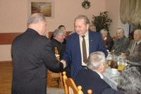 Wrczenie ycze kol. Zbigniewowi